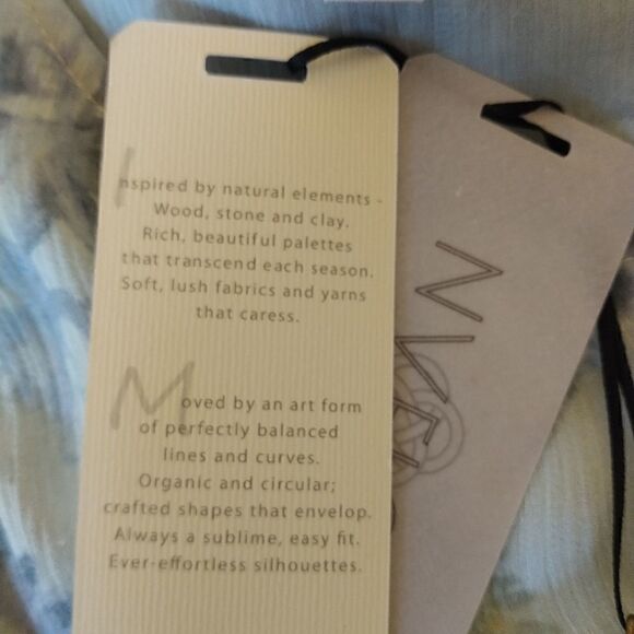 NVELOP layered floral chiffon hi low tank size M - Picture 7 of 7